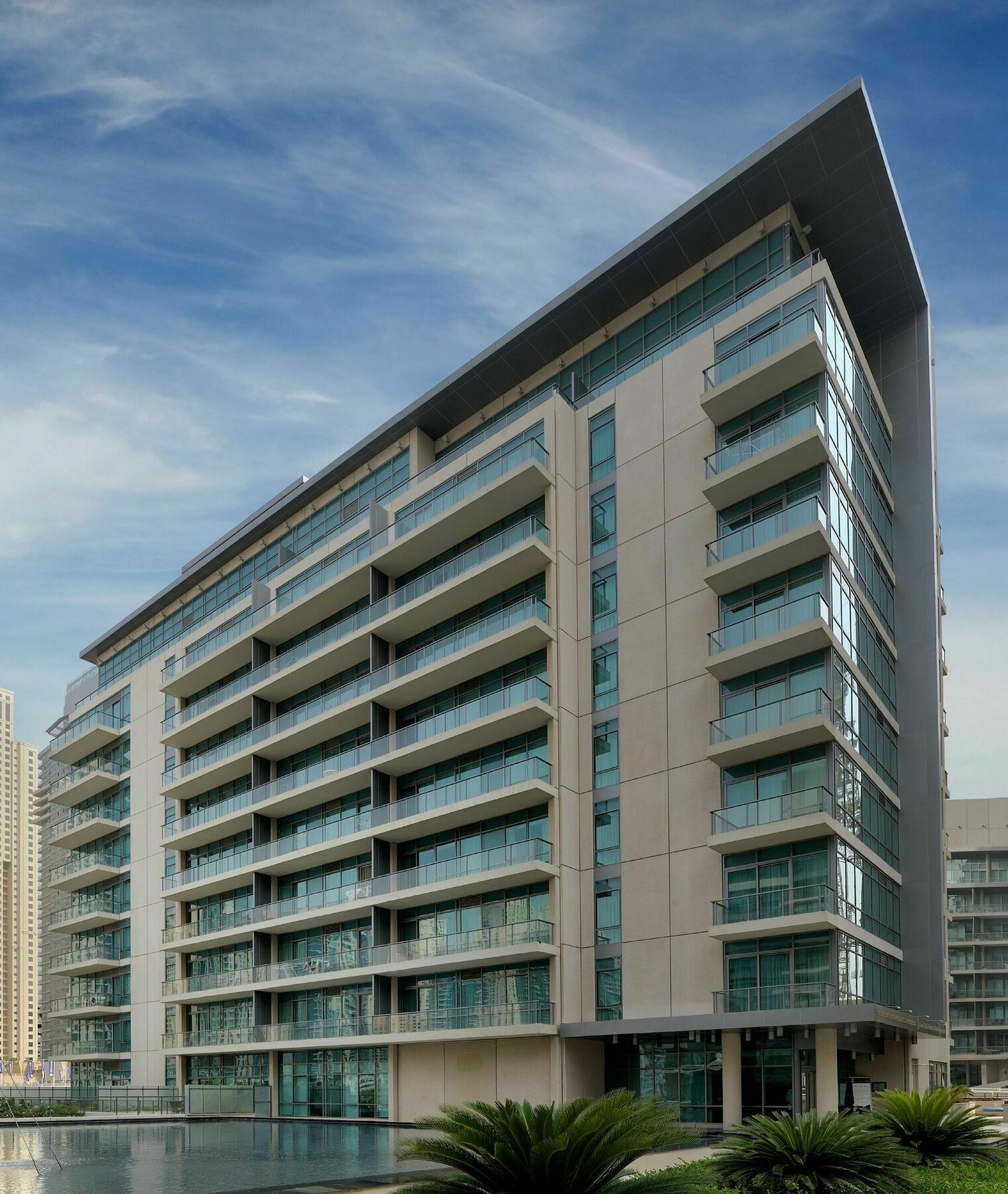 Marina residence. Дубай Эль Хубуб дом 12 ЖК. Stella Maris Dubai.